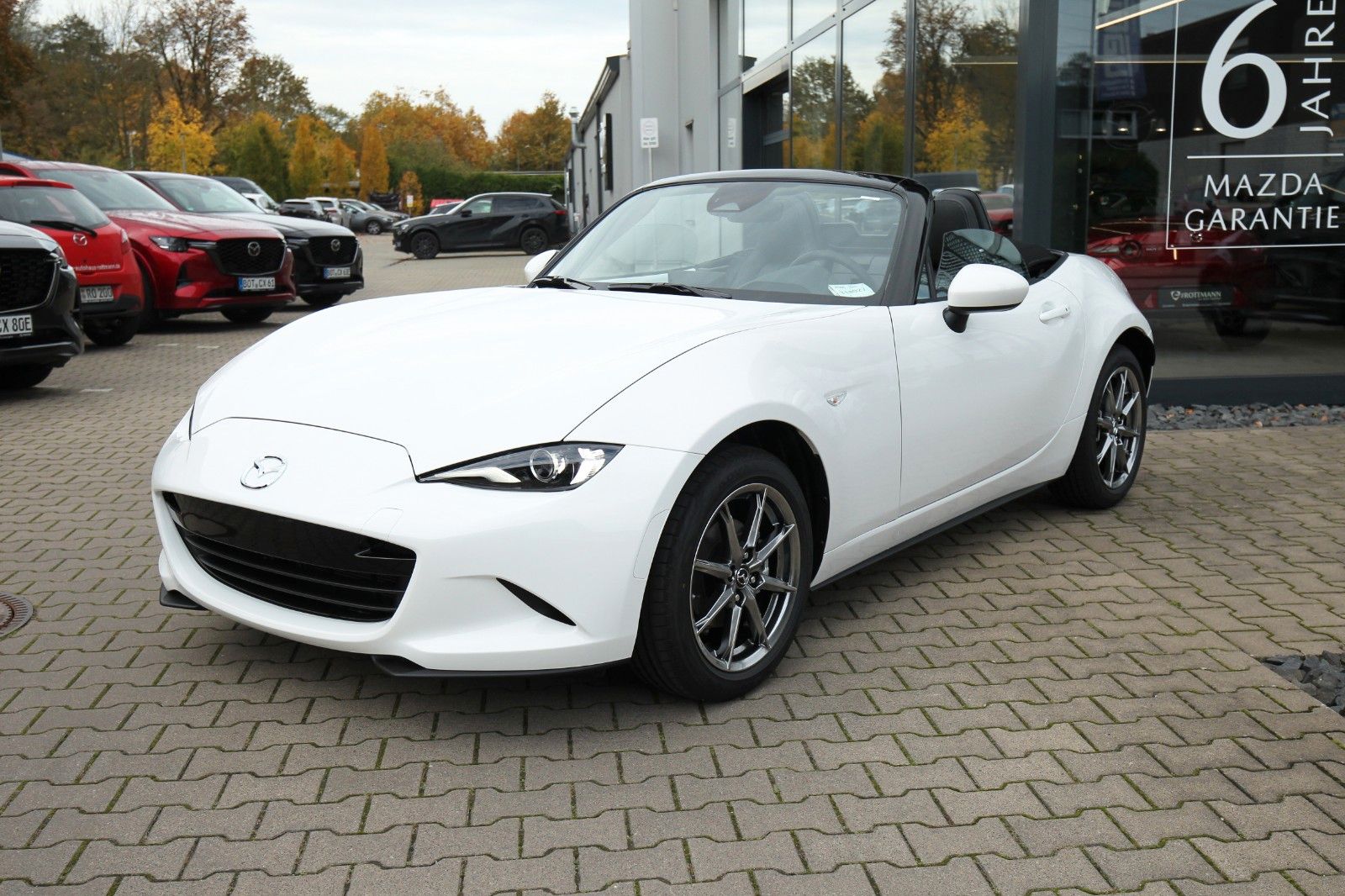 Mazda MX-5 - Bild 2