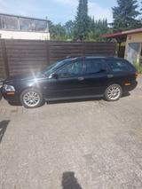 Volvo v40 Kombi - Volvo V40 Gebrauchtwagen in Berlin