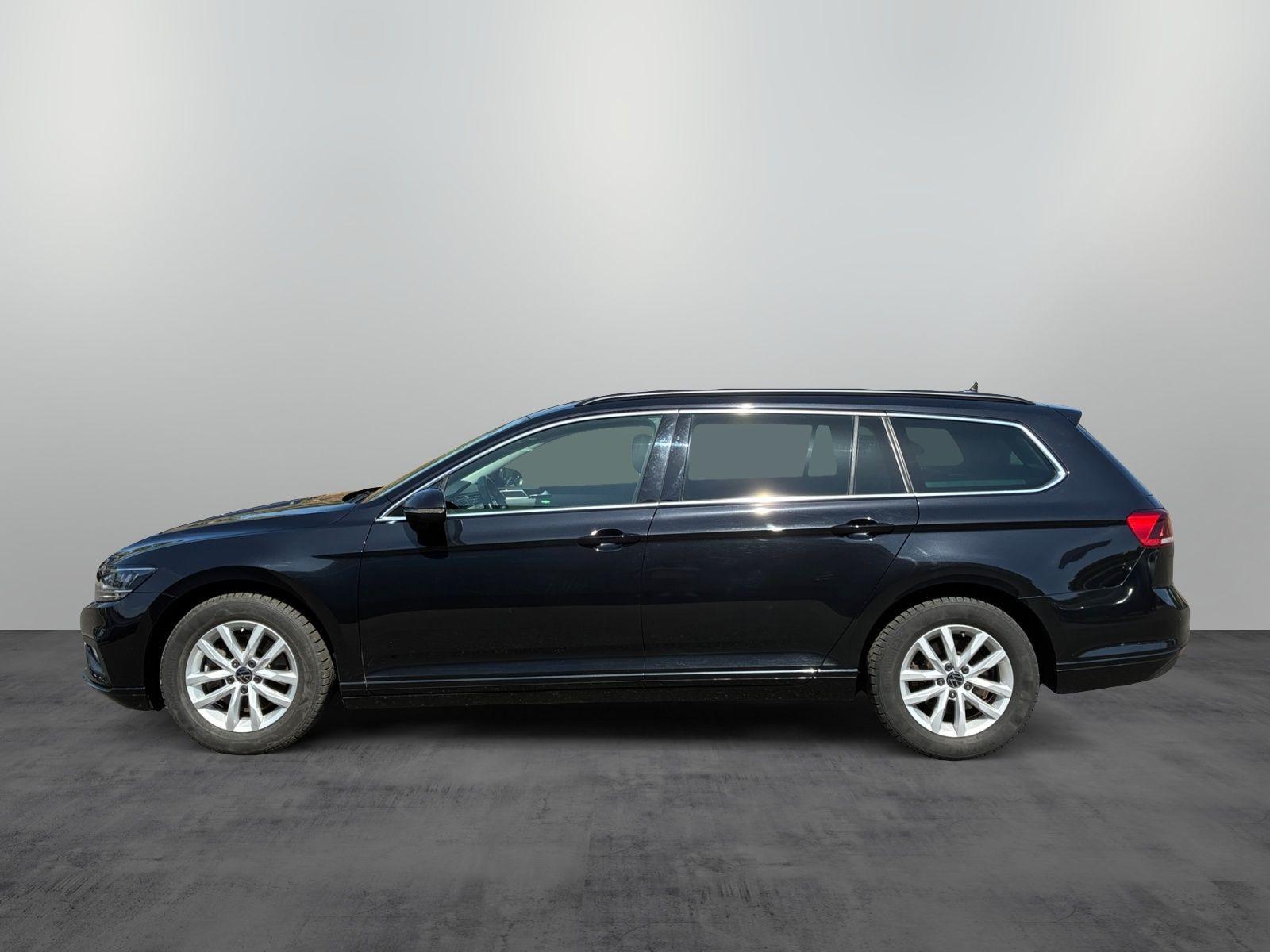 Volkswagen Passat Variant Business 1.5 TSI DSG / Navi, AHK