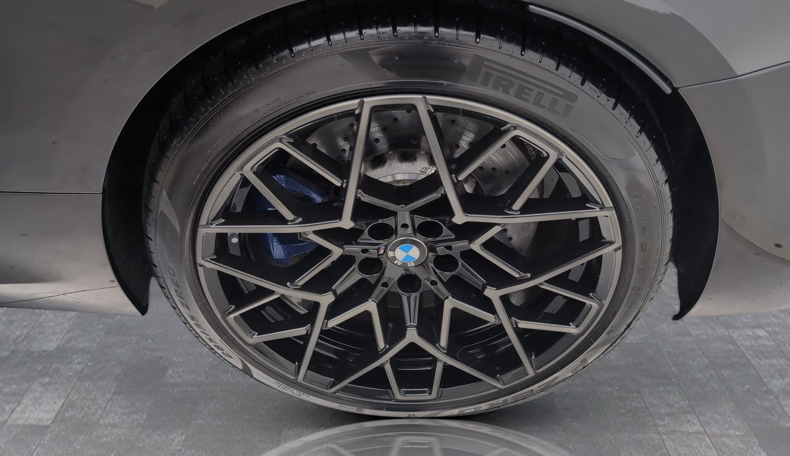 BMW M8 - Bild 18