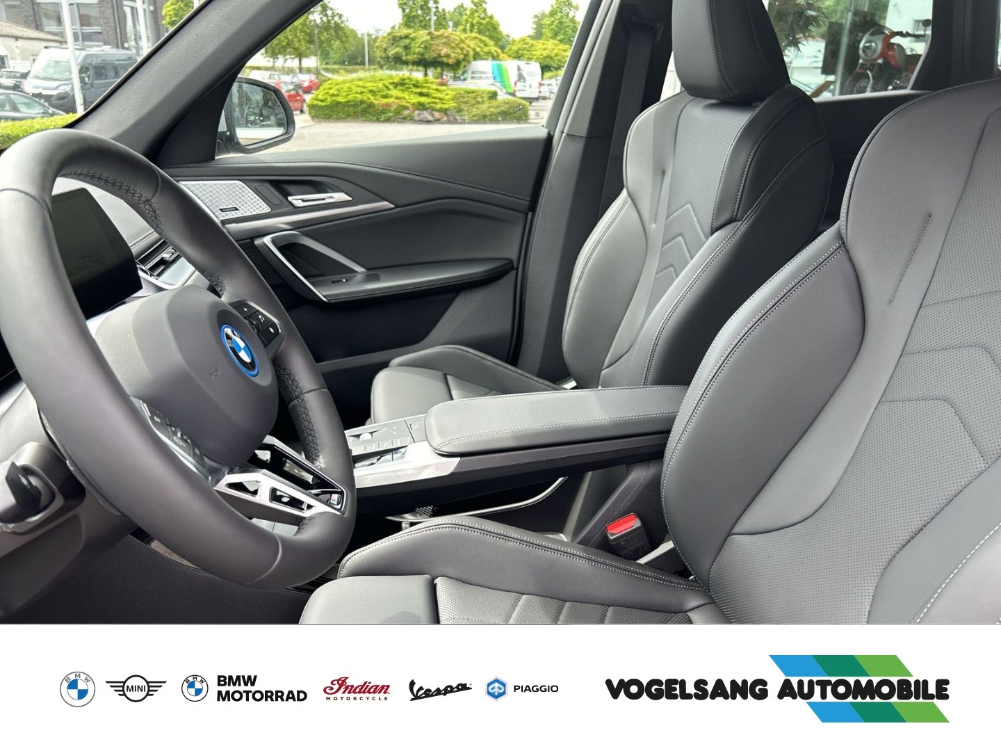Fahrzeugabbildung BMW iX1 20 eDrive M Sport eDrive20 M Sport Sportpake