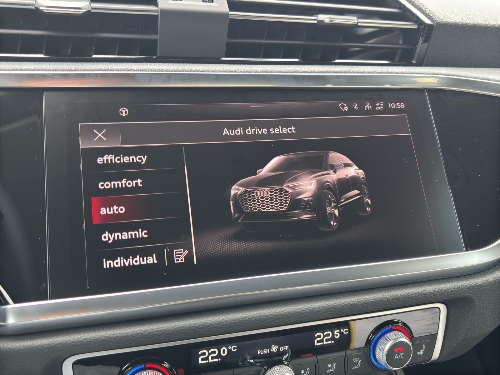 Audi Q3 - Bild 17