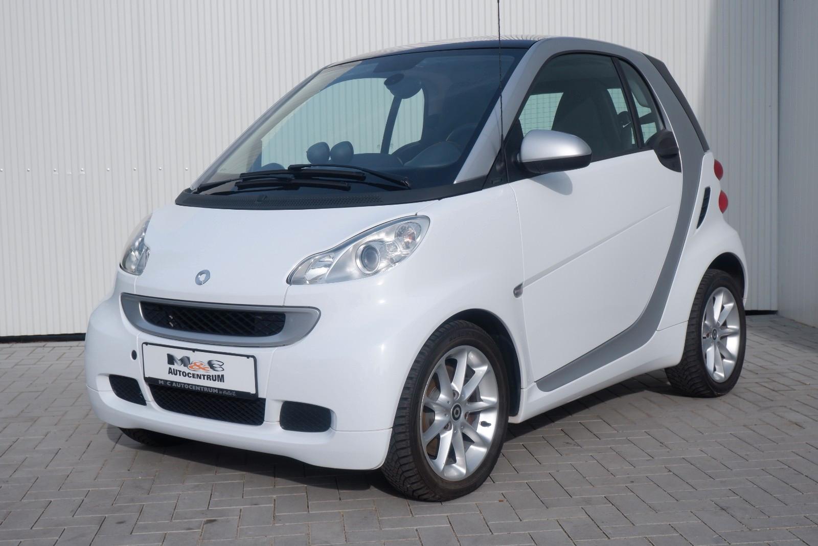 Smart ForTwo coupé mhd passion*Panoramadach*HU/AU neu*