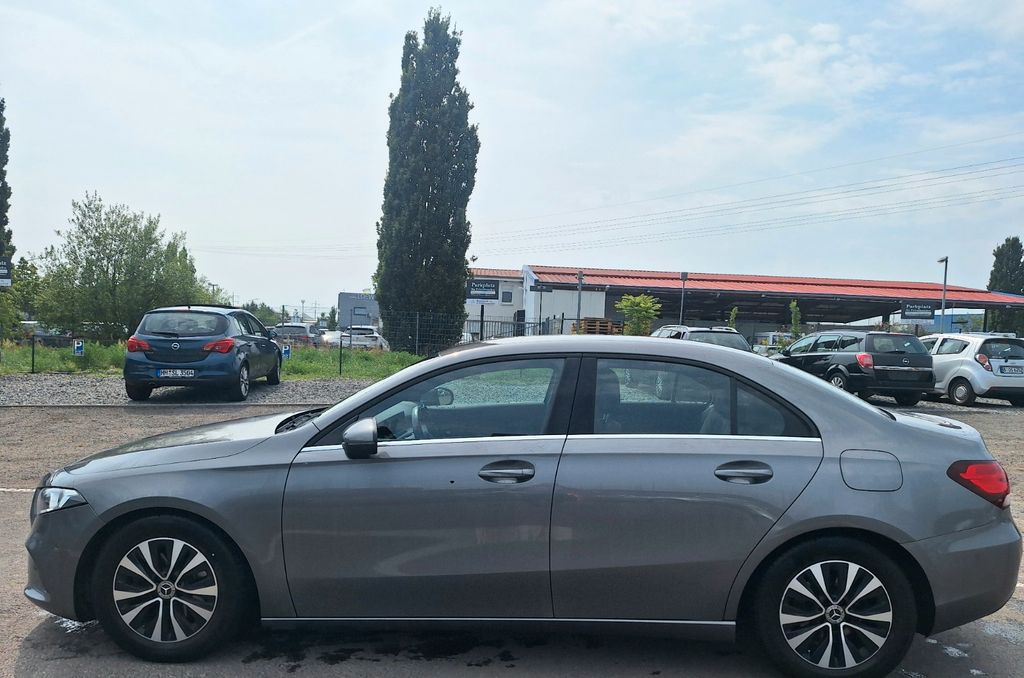 Image of Mercedes-Benz A 180