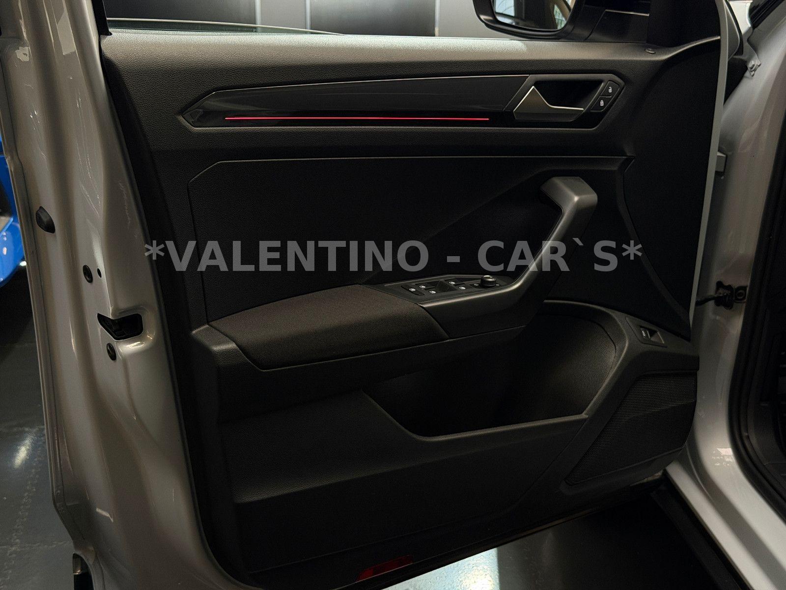 Volkswagen T-Roc Sport 4M/Standh/Pano/AHK/Virtu/Assis/Beats