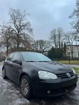 Volkswagen Golf 5 1.9 tdi  6 Gang - Volkswagen Golf aus 2004: TDI