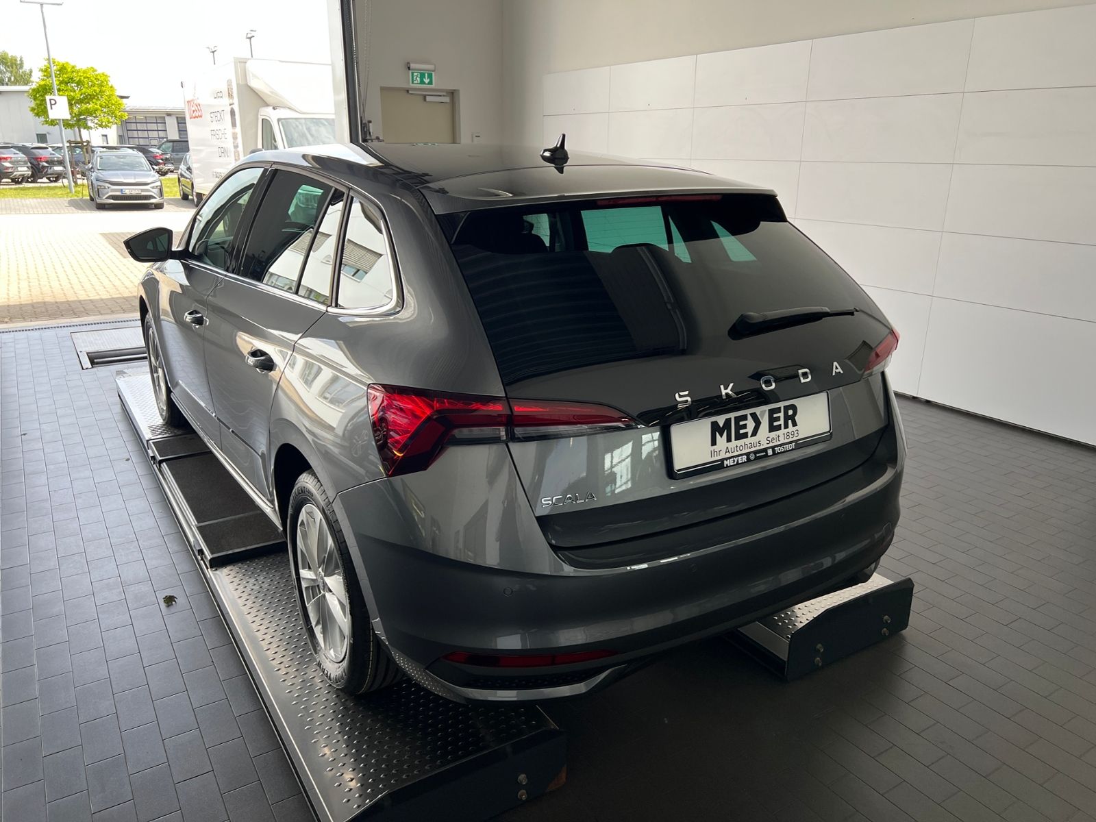 Fahrzeugabbildung SKODA Scala Selection 1.0 TSI DSG *AHK, LED, ACC, Kame