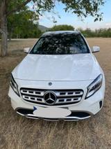 Mercedes-Benz GLA 250 4MATIC DCT -