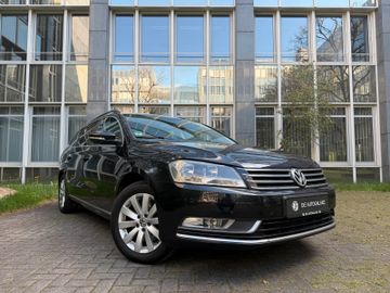 Volkswagen Passat Variant - 2