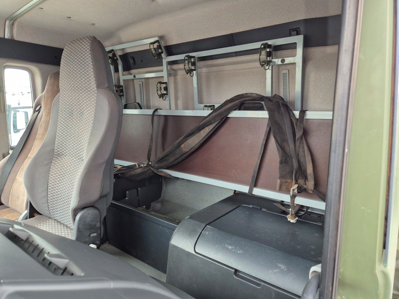 Fahrzeugabbildung MAN TGA 18.360 4x4 BB Pritsche Single Bereifung