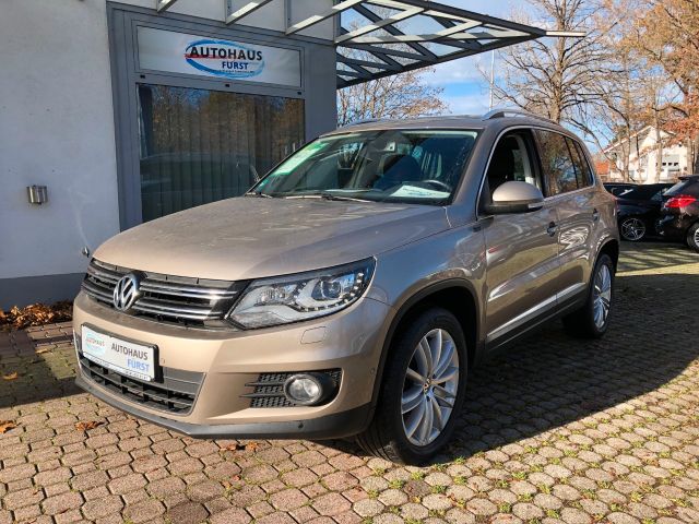 Volkswagen Tiguan 2.0 TSI 4Motion*Pano*Kamera*18"Alu*