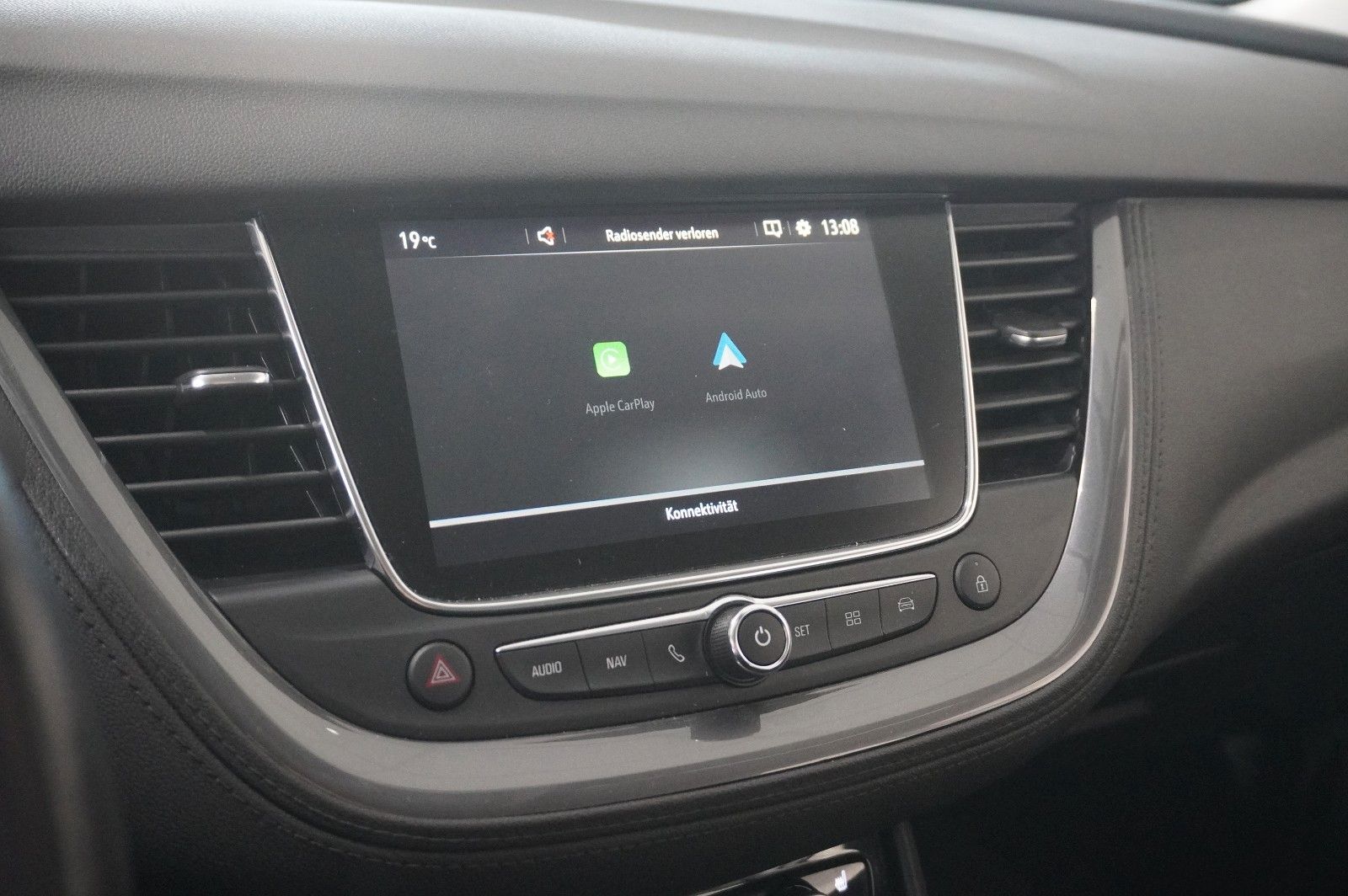 Fahrzeugabbildung Opel Grandland 1.5D ELEGANCE NAVI/LED/KAMERA/SPORT/SH
