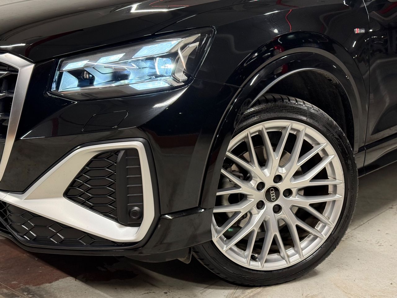 Audi Q2 35 TDI S tronic line Edition imagem 2