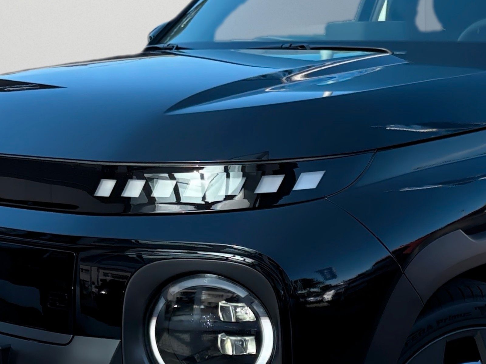 Fahrzeugabbildung Hyundai INSTER Cross