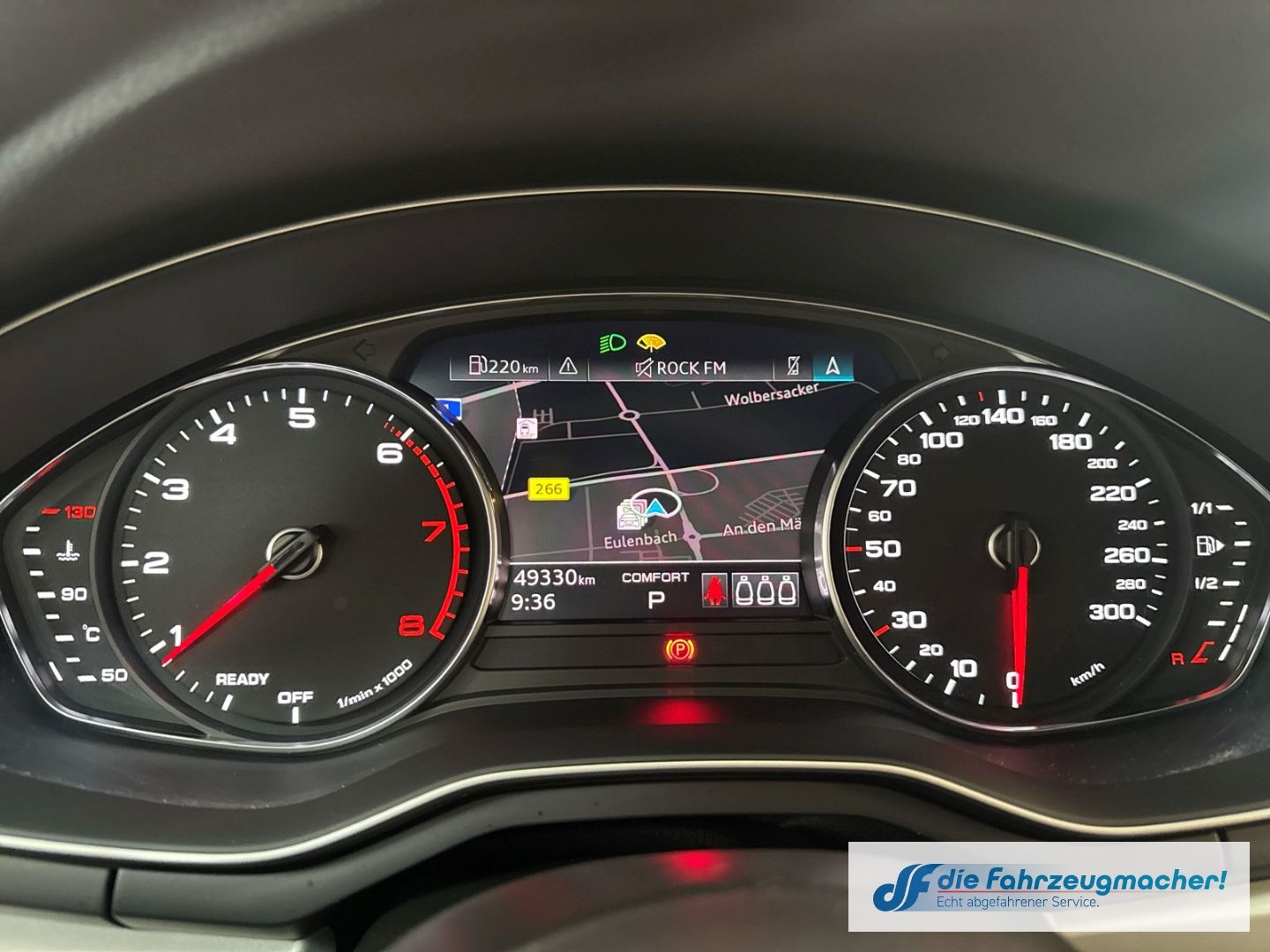 Fahrzeugabbildung Audi A4 Avant 40 TFSI AHK-klappbar Navi LED El. Heckk