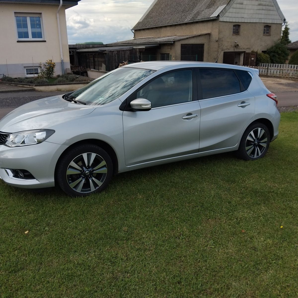 2015 Nissan Pulsar