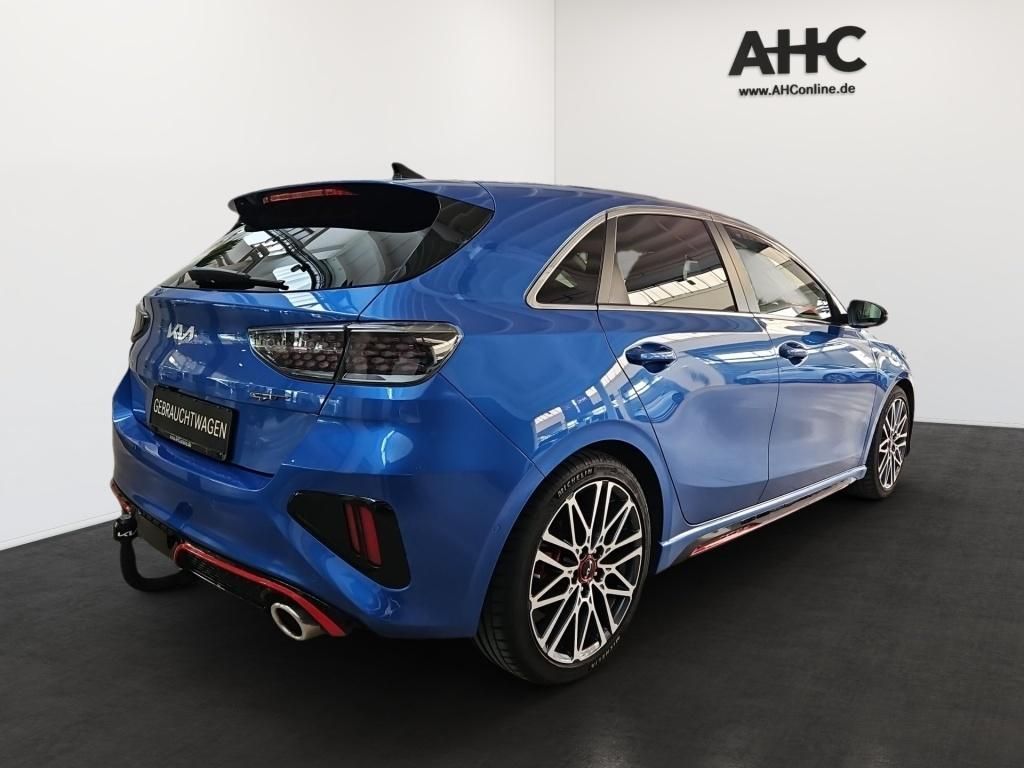 Fahrzeugabbildung Kia cee'd 1.6T-GDI GT Pano SHZ el.Sitze ACC Sound