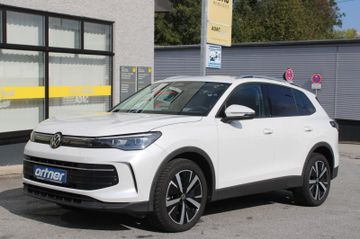 Volkswagen Tiguan - 2