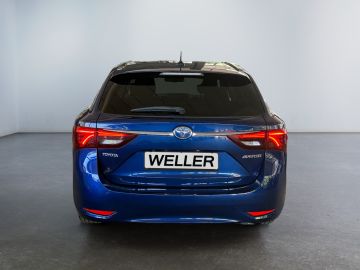 Toyota Avensis - 6