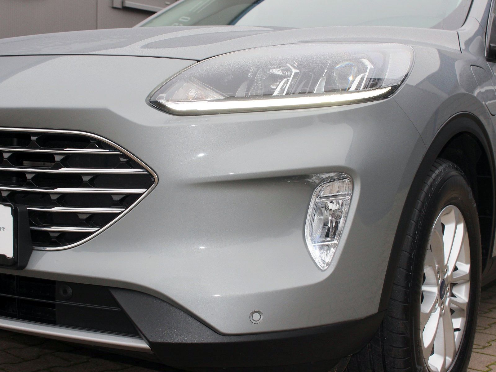 Fahrzeugabbildung Ford Kuga Plug-In Hybrid PHEV Titanium