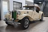 MG TD / Topzustand, 5-Gang Getriebe, "Frame Off" - MG TD aus 1952: Roadster
