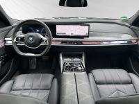 BMW 750 - Vorschau Bild 11