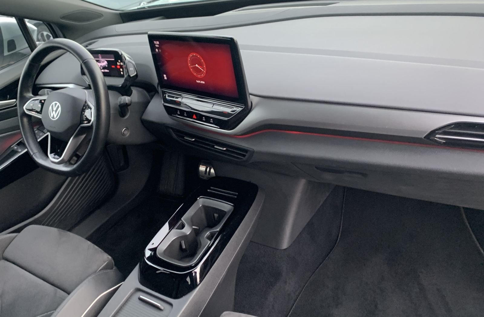 Fahrzeugabbildung Volkswagen ID.4 Pro Performance 150kW*Tech*Pano*LED-Matrix*