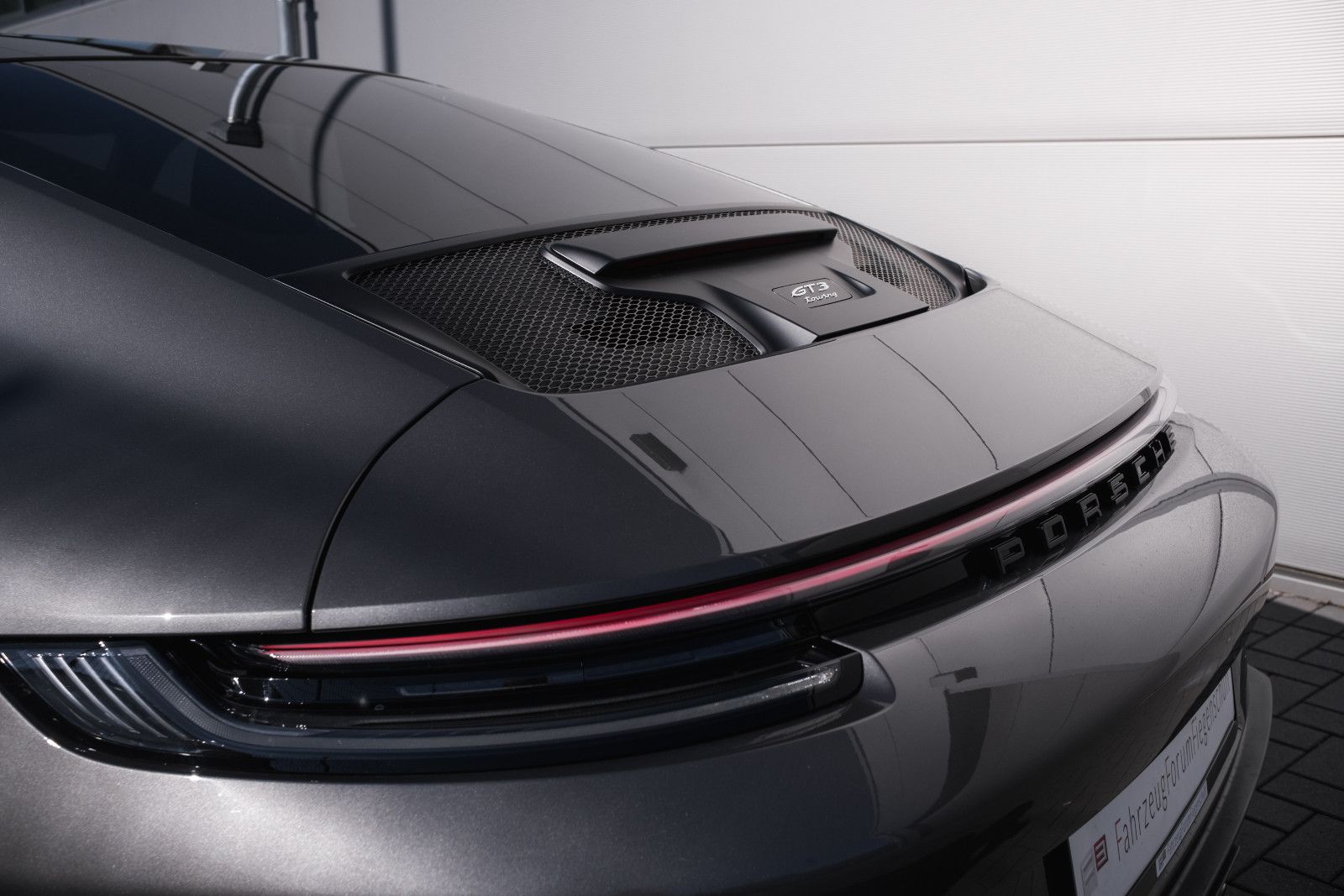 Fahrzeugabbildung Porsche 911/992.1 GT3 Touring-LED-18WegeSitz-Lift-Kamera