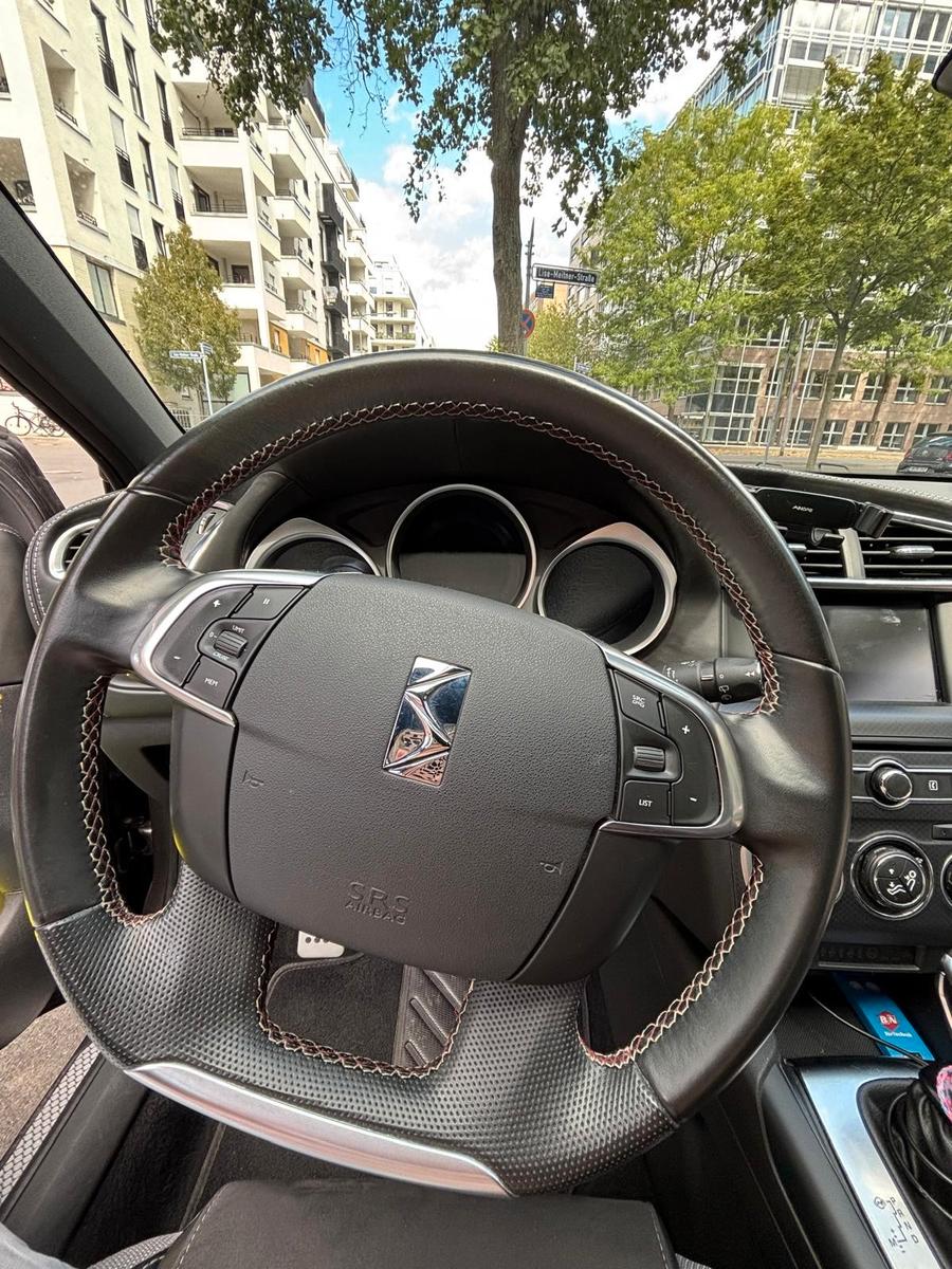DS Automobiles DS4 THP 165 Stop&Start EAT6 - Performance Line