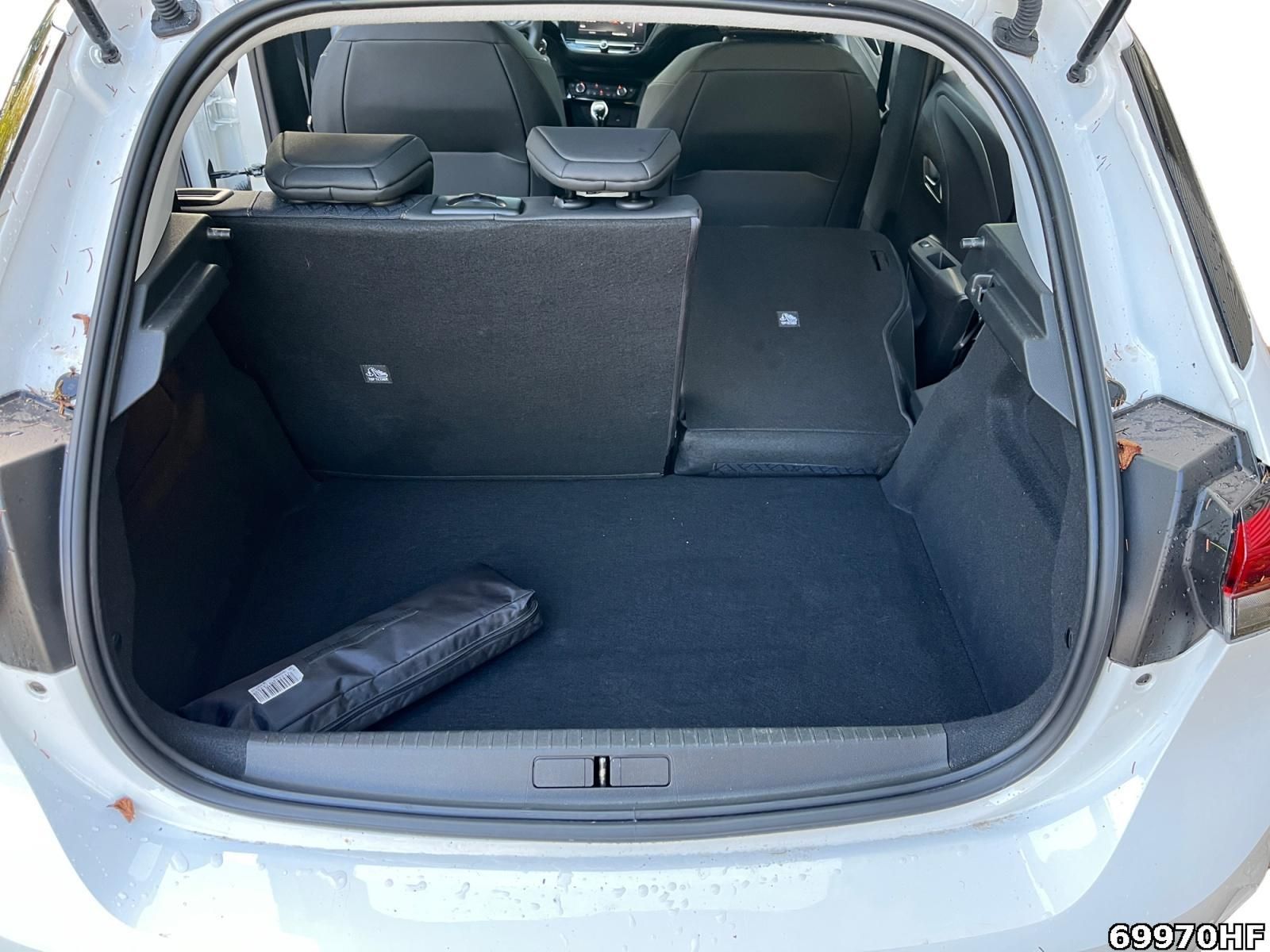 Fahrzeugabbildung Opel Corsa F 1.2 Elegance (EURO 6d)