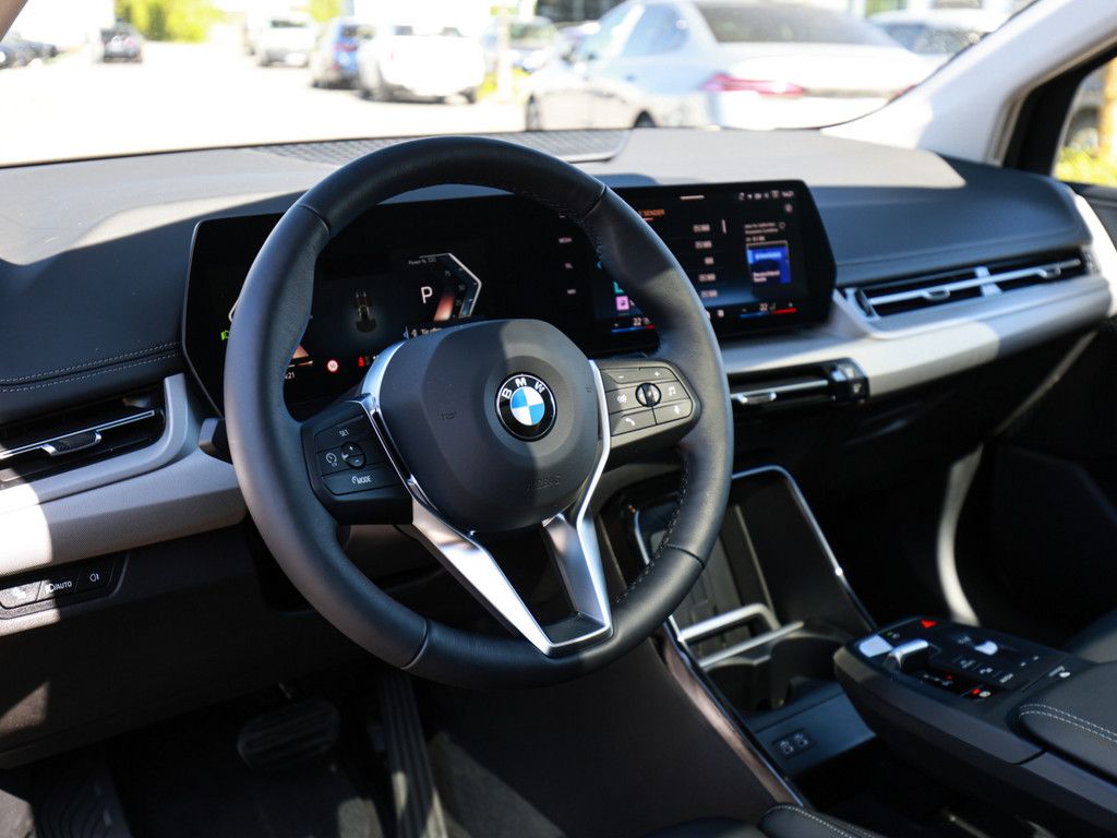 BMW 218 Active Tourer - Bild 34