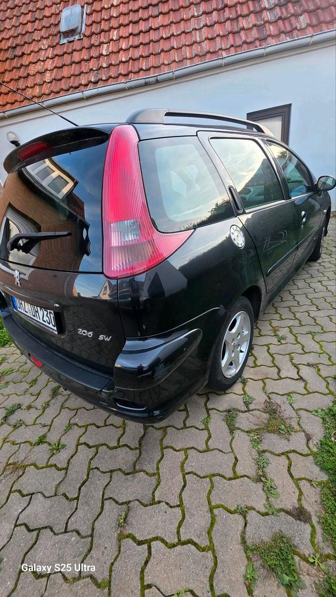 Peugeot  2006 — engine 75 HP (55kW)