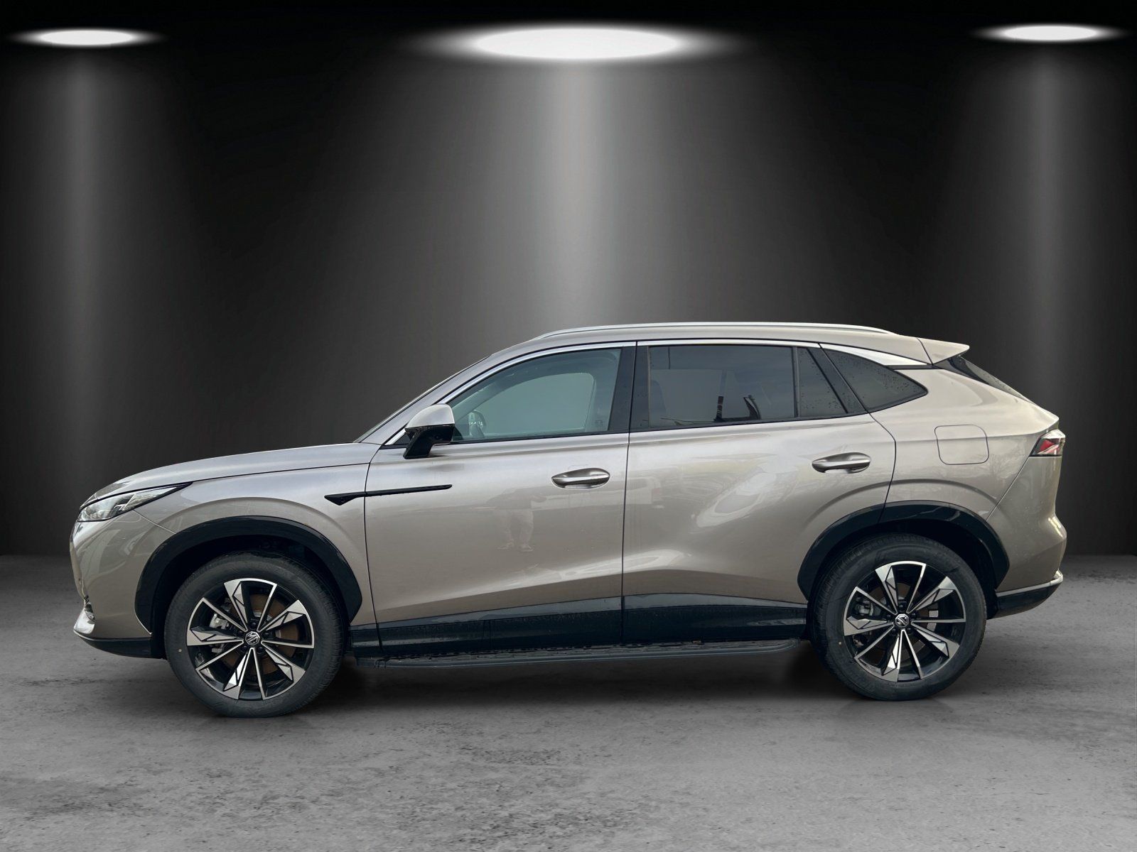 Fahrzeugabbildung MG MG HS HEV Luxury