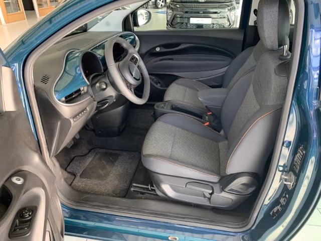 Fiat 500e Icon Navi Digitales Cockpit Klimaautom DAB