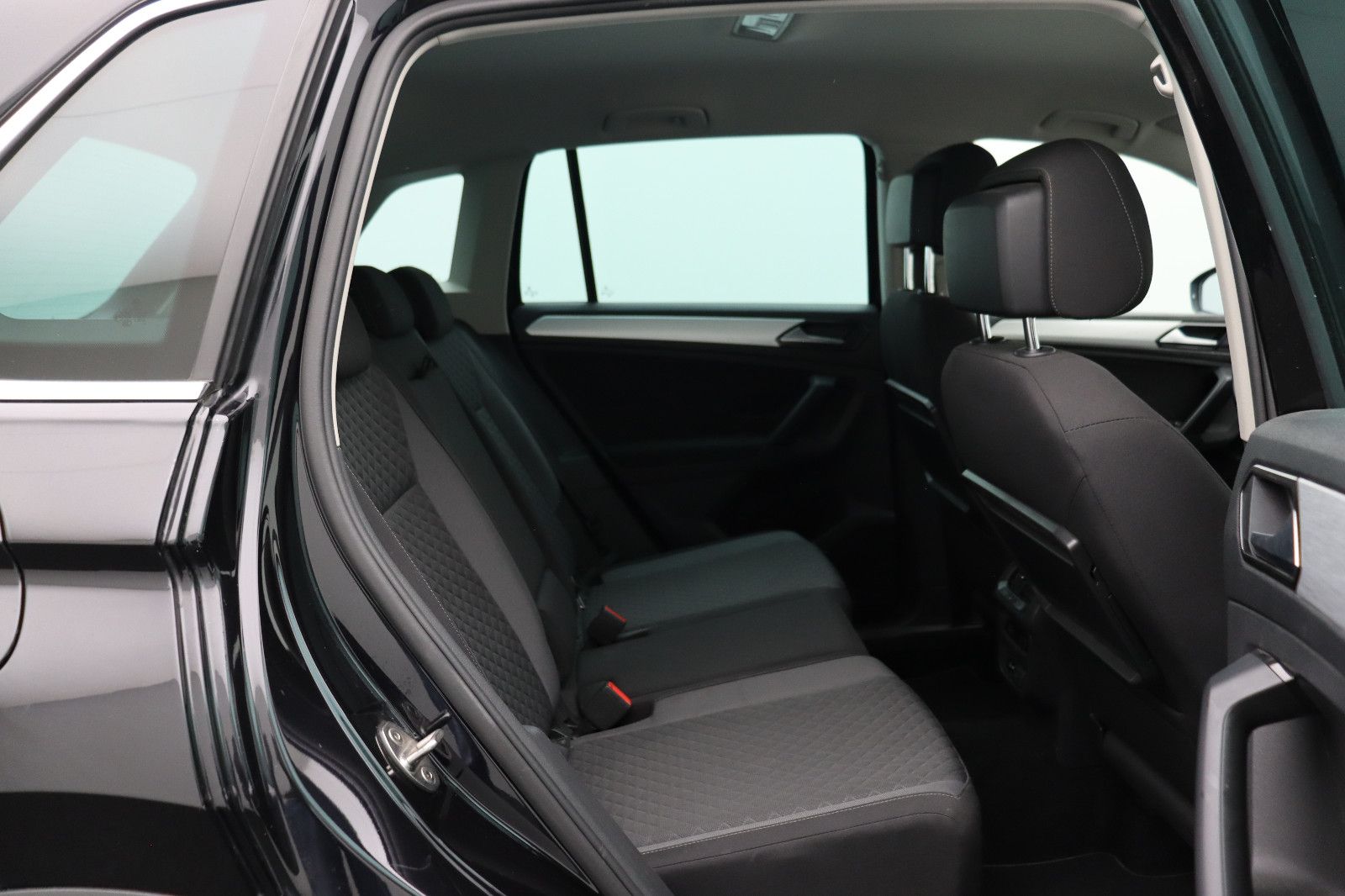 Fahrzeugabbildung Volkswagen Tiguan 2.0 Comfortline BMT/Start-Stopp