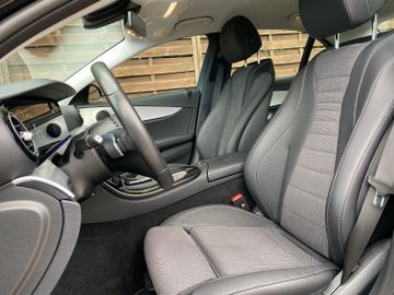 Mercedes E 200 - 7