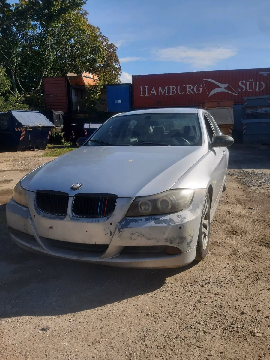 BMW 325