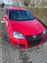 Volkswagen VW Golf V 2.0 GTI - Volkswagen Golf aus 2004: GTI