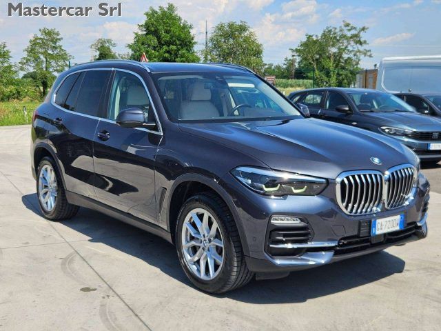 BMW X5 X5 xdrive25d Business auto - targa GA720D imagem 3