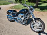Honda VF 750C Magna - HONDA 750 MAGNA