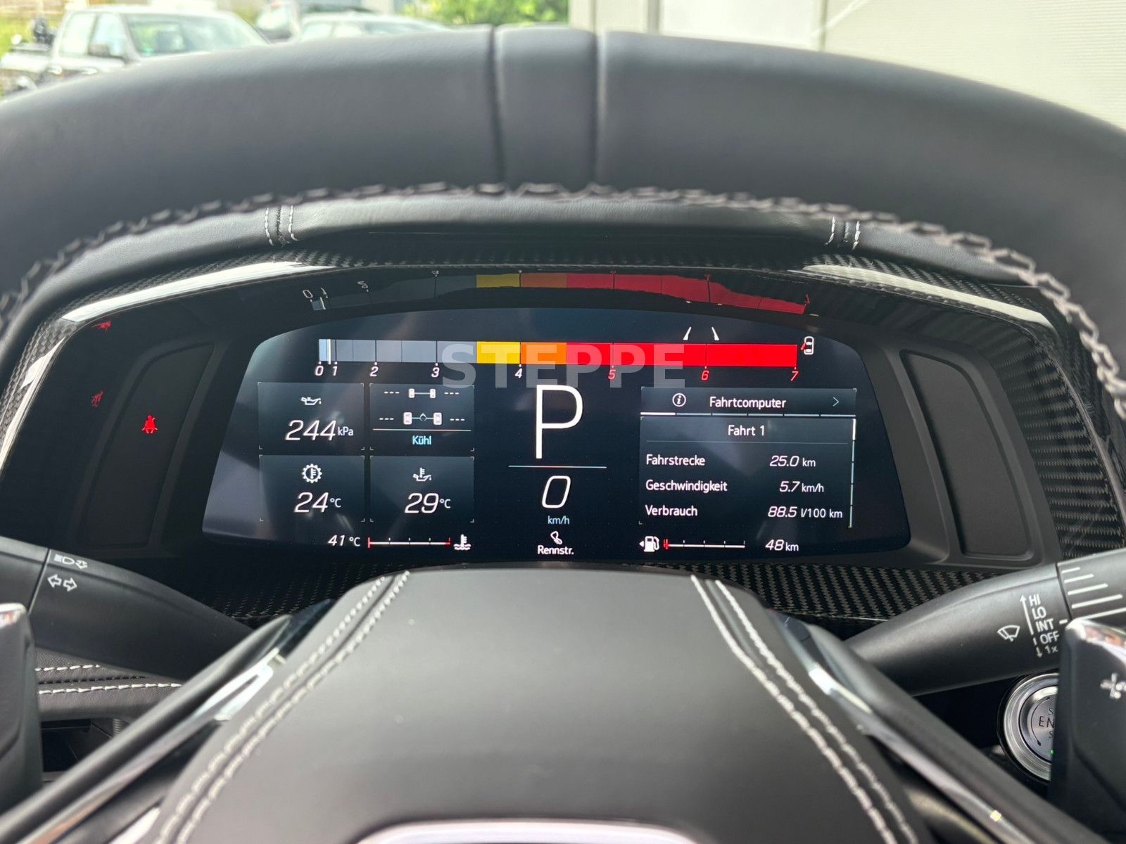 Corvette C8 Stingray Convertible 3LT Europamodell STEPPE