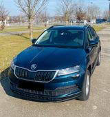 Skoda Karoq 1.5l TSI*DSG*El.Heck*AHK schwenkbar*Sitzhz - Skoda Karoq von privat