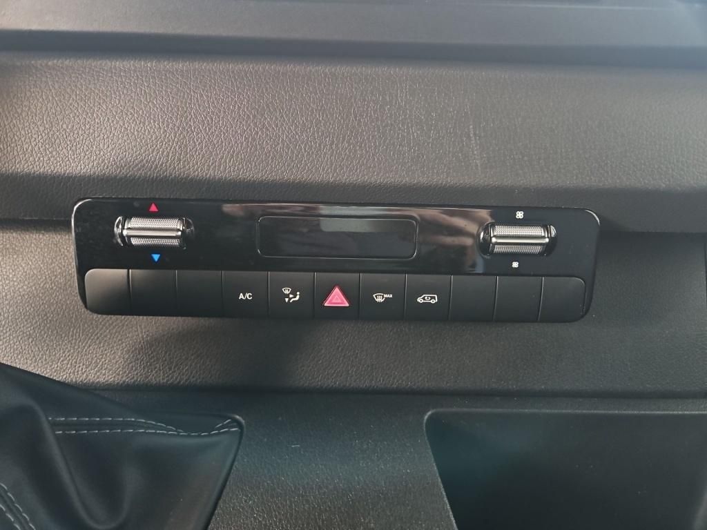 Fahrzeugabbildung Mercedes-Benz Sprinter 317 Kasten L3H2 Schwingsitz 360°SHZ Nav