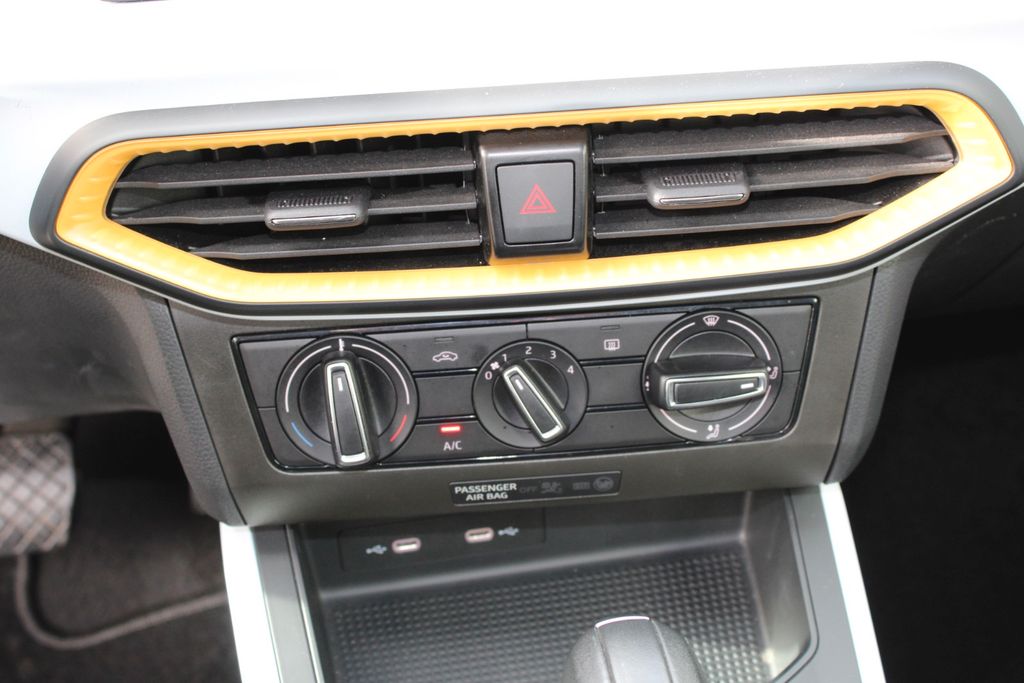 SEAT Arona Style 1.0 TSI DSG LED KLIMA ALU NAVI