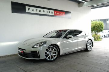 Porsche Panamera - 6