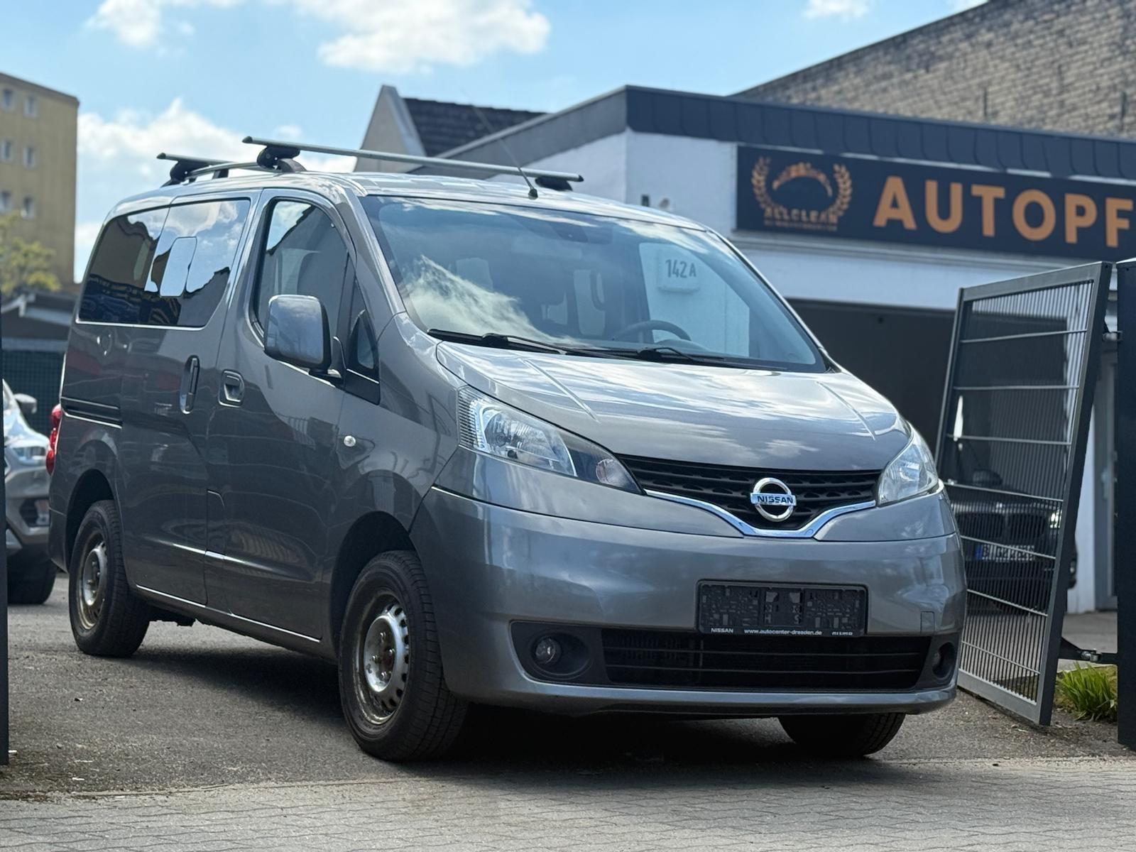 Nissan NV200 /Evalia Evalia Tekna/7-Sitzer/Kamera