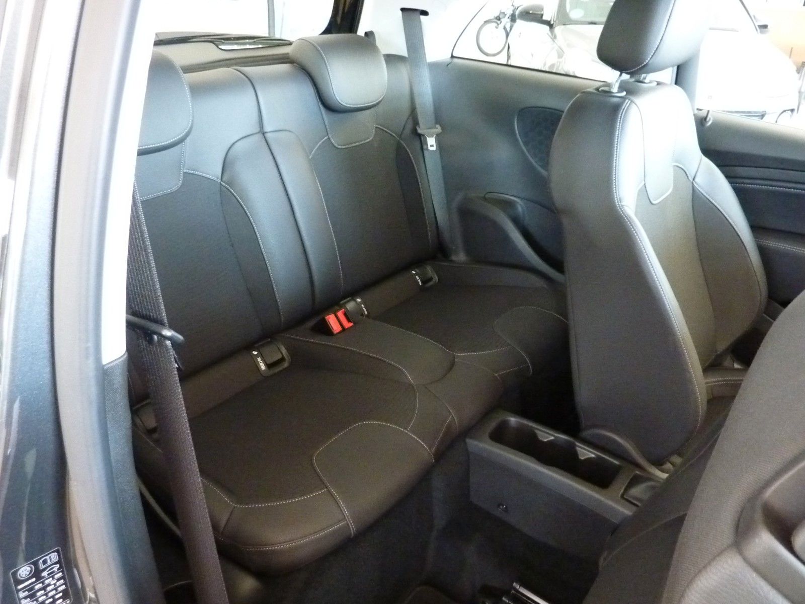 Fahrzeugabbildung Opel Adam JAM 1.4  S/S, AC, BC, LHZ, PDC, SHZ