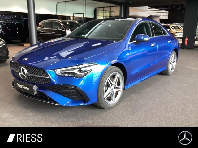 MERCEDES-BENZ CLA 250 e Cp AMG ADVANCED+ PANO 11kW RFK KEYLESS