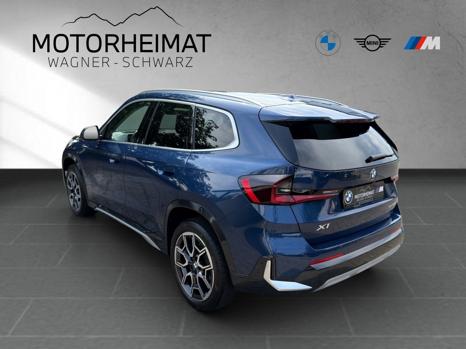 BMW X1 sDrive20i xLine 19 AHK 360°ACC HUD 1,59% foto 6