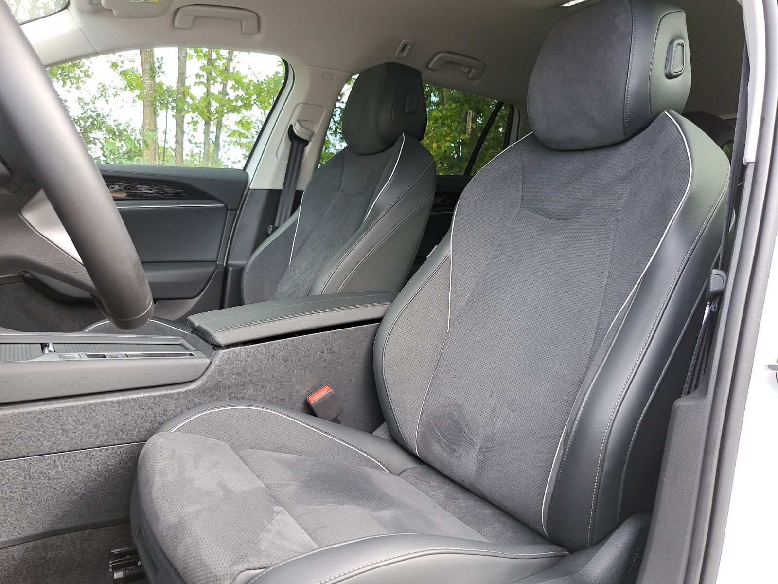 Volkswagen Passat Variant - Bild 18